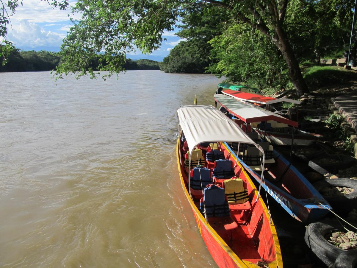 Backpackers And Travellers Hostel Neiva  Zewnętrze zdjęcie